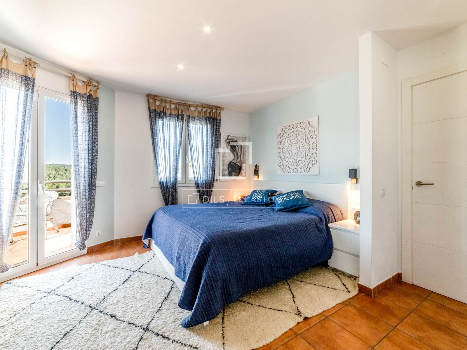 Villa in Sitges, Barcelona, Spain 7 bedrooms, 290 sq.m. No. 161435