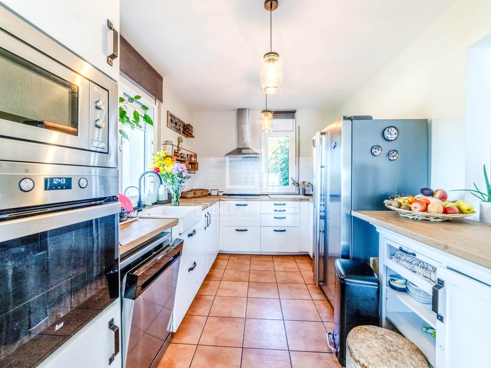 Villa in Sitges, Barcelona, Spain 7 bedrooms, 290 sq.m. No. 161435