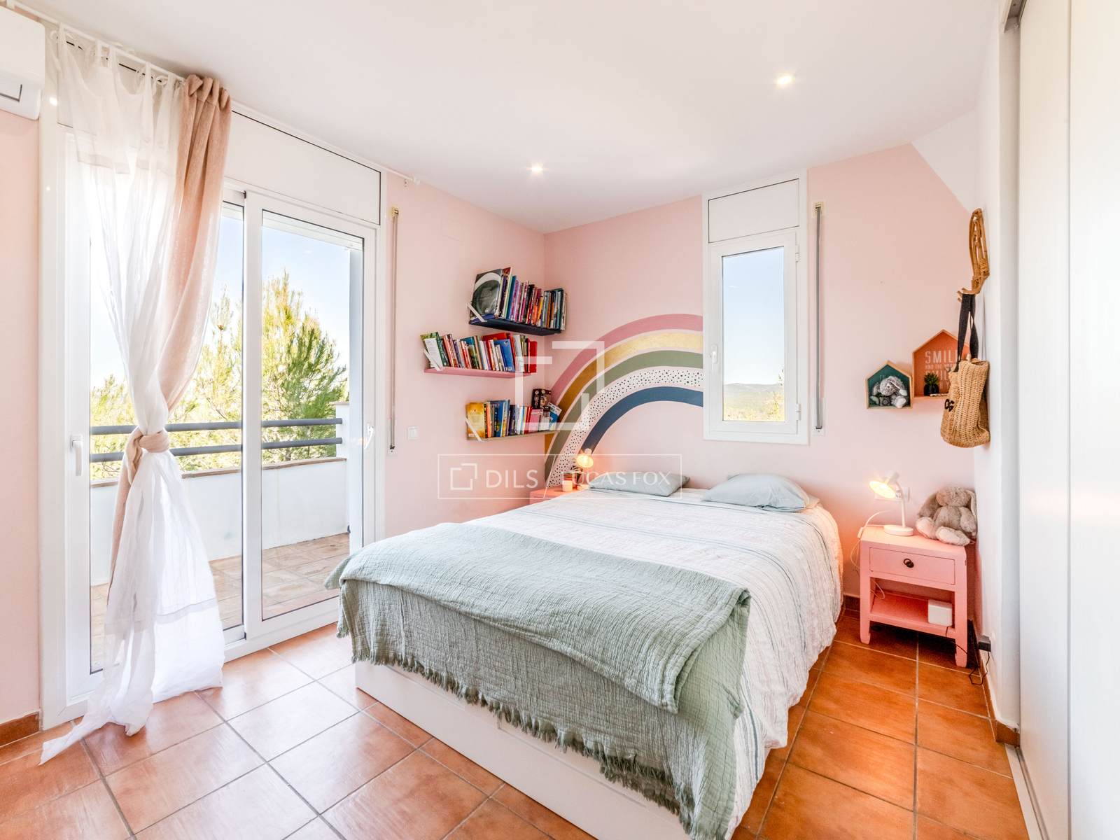 Villa in Sitges, Barcelona, Spain 7 bedrooms, 290 sq.m. No. 161435