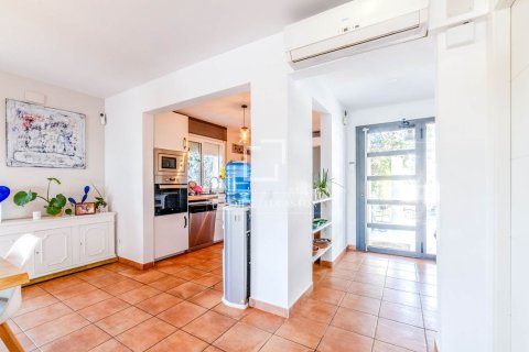 Villa for sale in Sitges, Barcelona, Spain 7 bedrooms, 290 sq.m. No. 161435 - photo 11