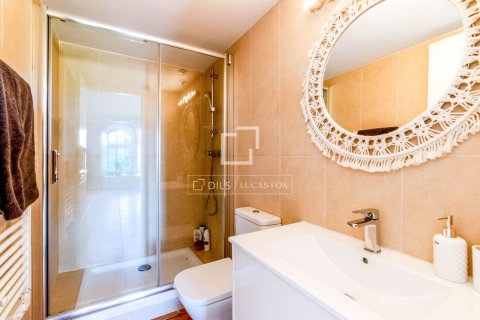 Villa for sale in Sitges, Barcelona, Spain 7 bedrooms, 290 sq.m. No. 161435 - photo 13