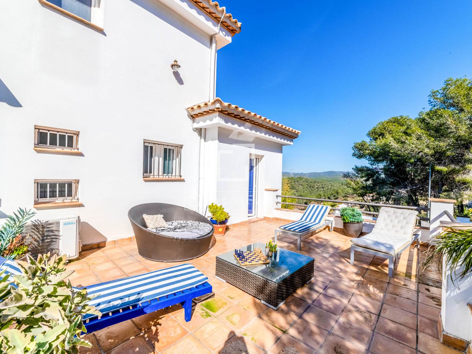 Villa in Sitges, Barcelona, Spain 7 bedrooms, 290 sq.m. No. 161435