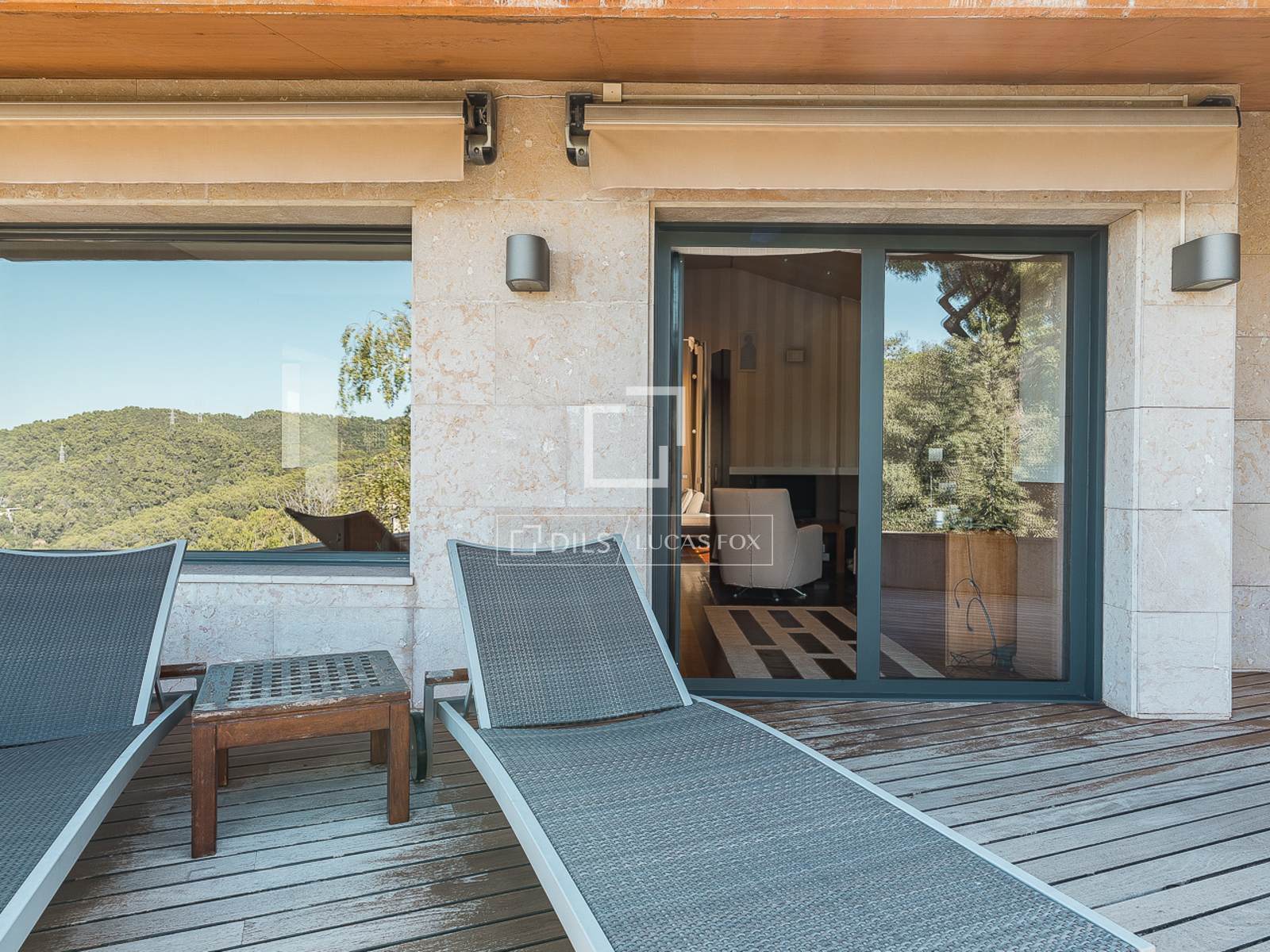 Villa a Barcelona, Spagna 7 camere da letto, 659 mq. N° 161439