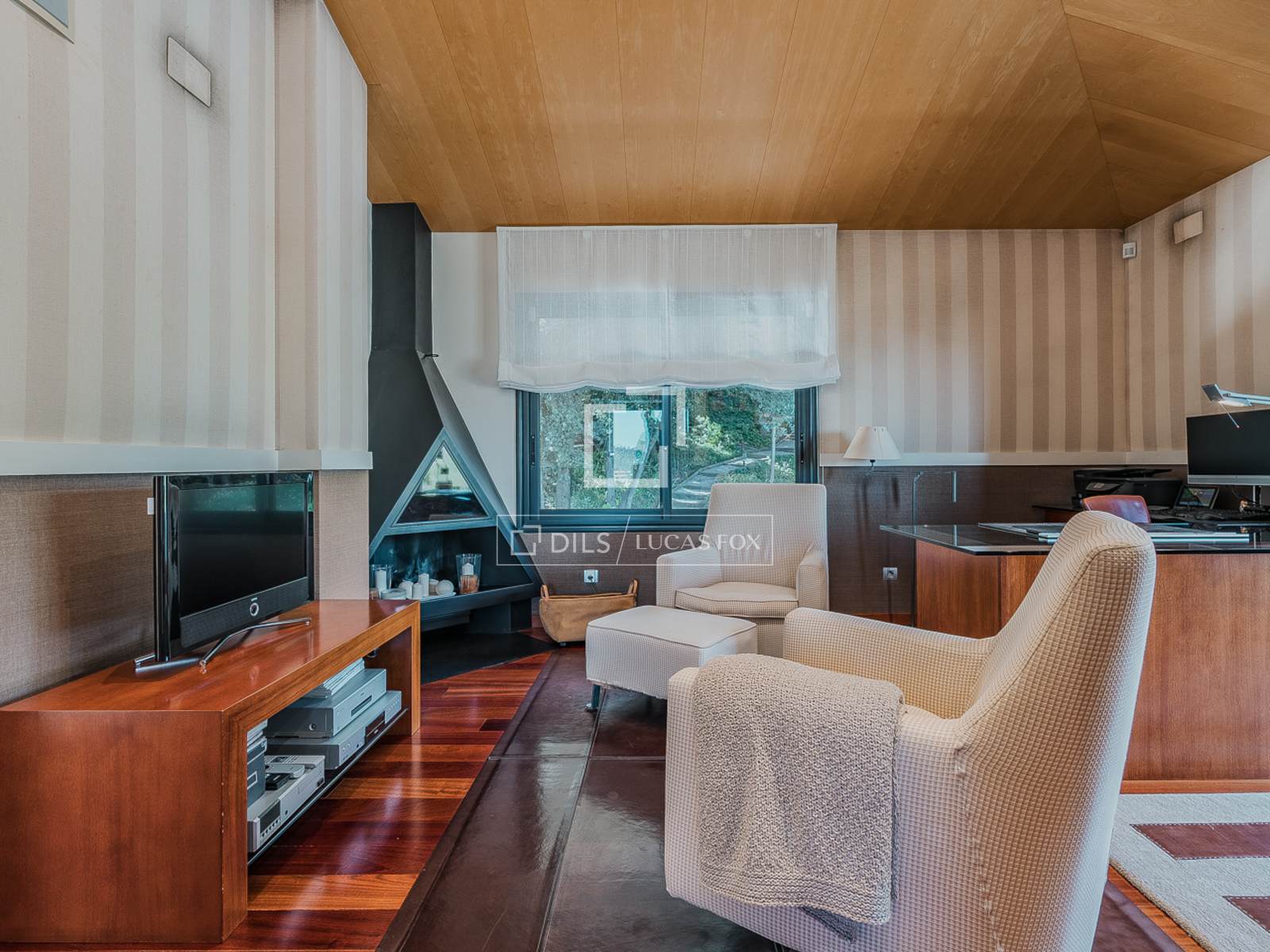 Villa a Barcelona, Spagna 7 camere da letto, 659 mq. N° 161439