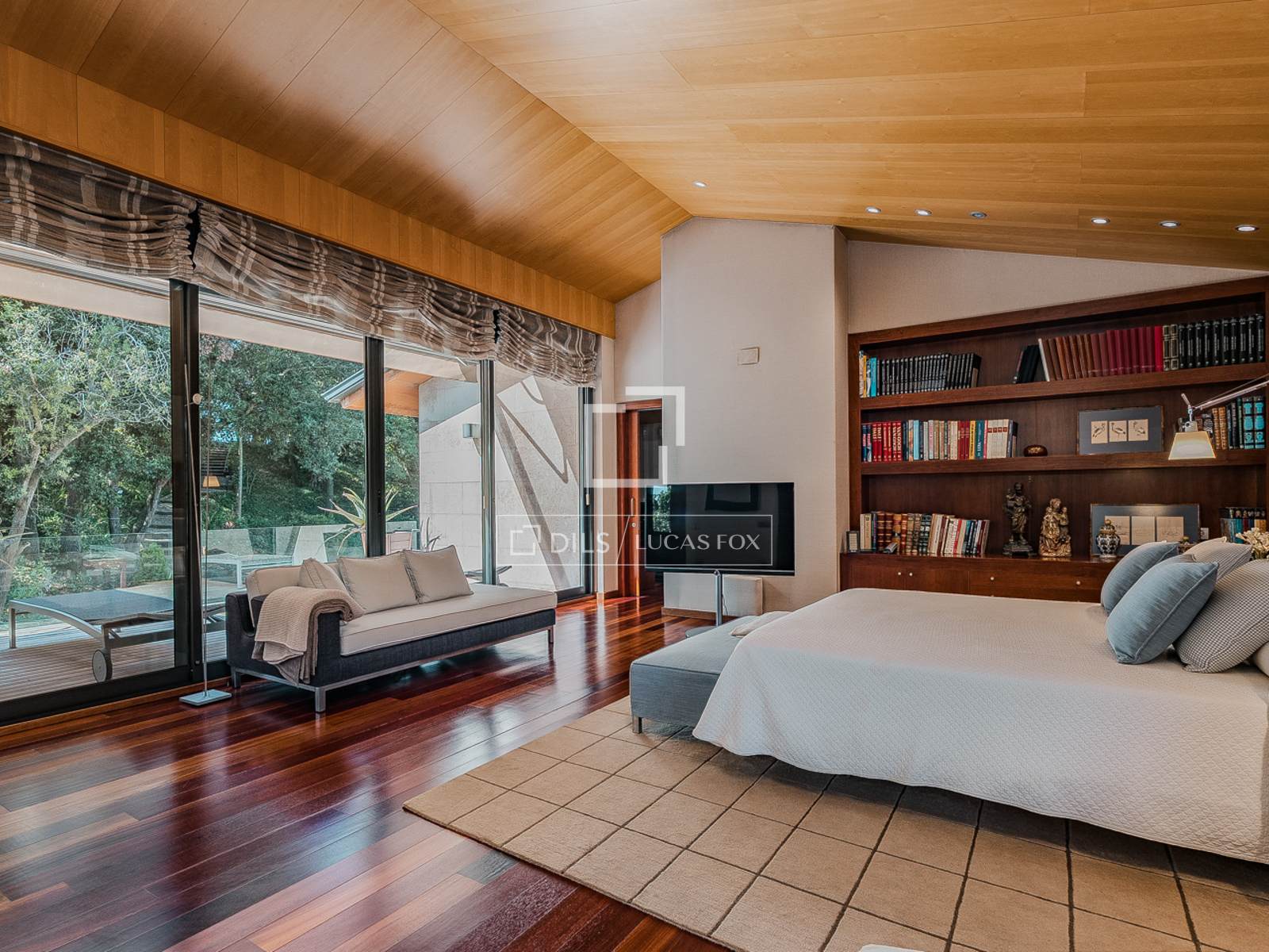 Villa a Barcelona, Spagna 7 camere da letto, 659 mq. N° 161439