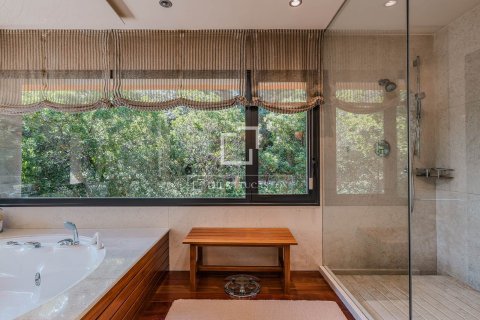 Villa zum Verkauf in Barcelona, Spanien 7 Schlafzimmer, 659 m2 Nr. 161439 - Foto 20