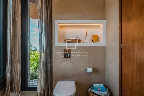 Villa zum Verkauf in Barcelona, Spanien 7 Schlafzimmer, 659 m2 Nr. 161439 - Foto 26