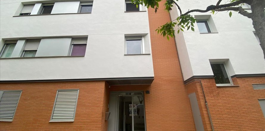 Сasa en Sant Fruitós de Bages, Barcelona, España 4 dormitorios, 136 m2 No. 191265