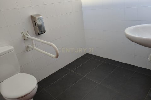 Продажа офиса в Барбера-дель-Вальес, Барселона, Испания 1 спальня, 106м2 №191267 - фото 5