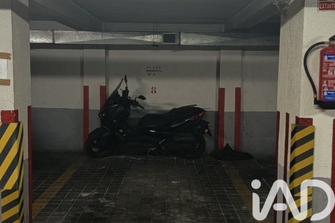Garage for sale in Madrid, Spain No. 184666 - photo 2