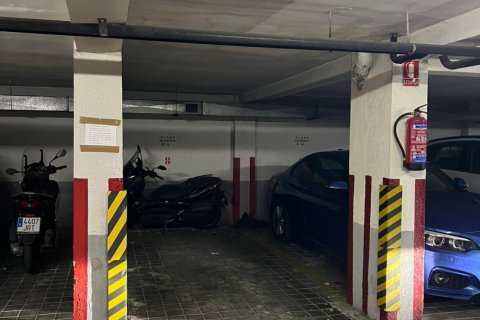 Garage for sale in Madrid, Spain No. 184666 - photo 10