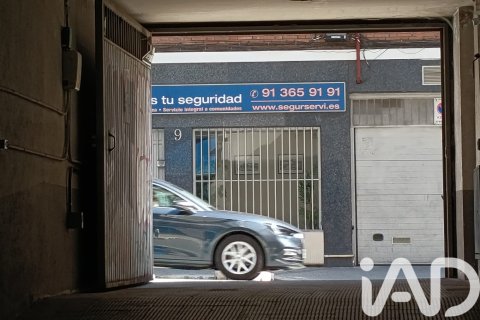 Garage for sale in Madrid, Spain No. 184666 - photo 19