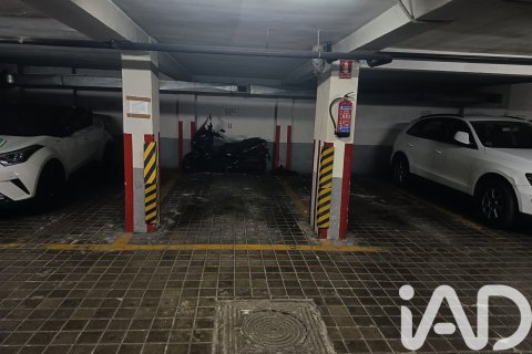 Garage for sale in Madrid, Spain No. 184666 - photo 3