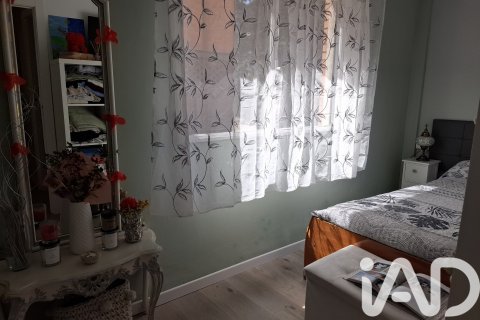 Apartment for sale in Cazalegas, Toledo, Spain 3 bedrooms, 67 sq.m. No. 184664 - photo 8