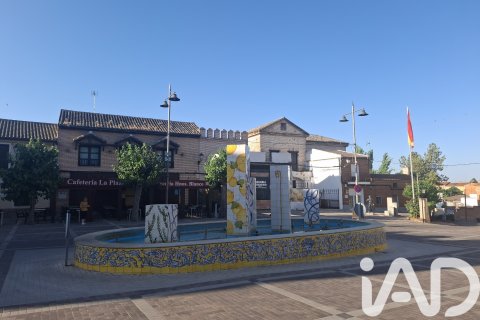 Apartment for sale in Cazalegas, Toledo, Spain 3 bedrooms, 67 sq.m. No. 184664 - photo 20
