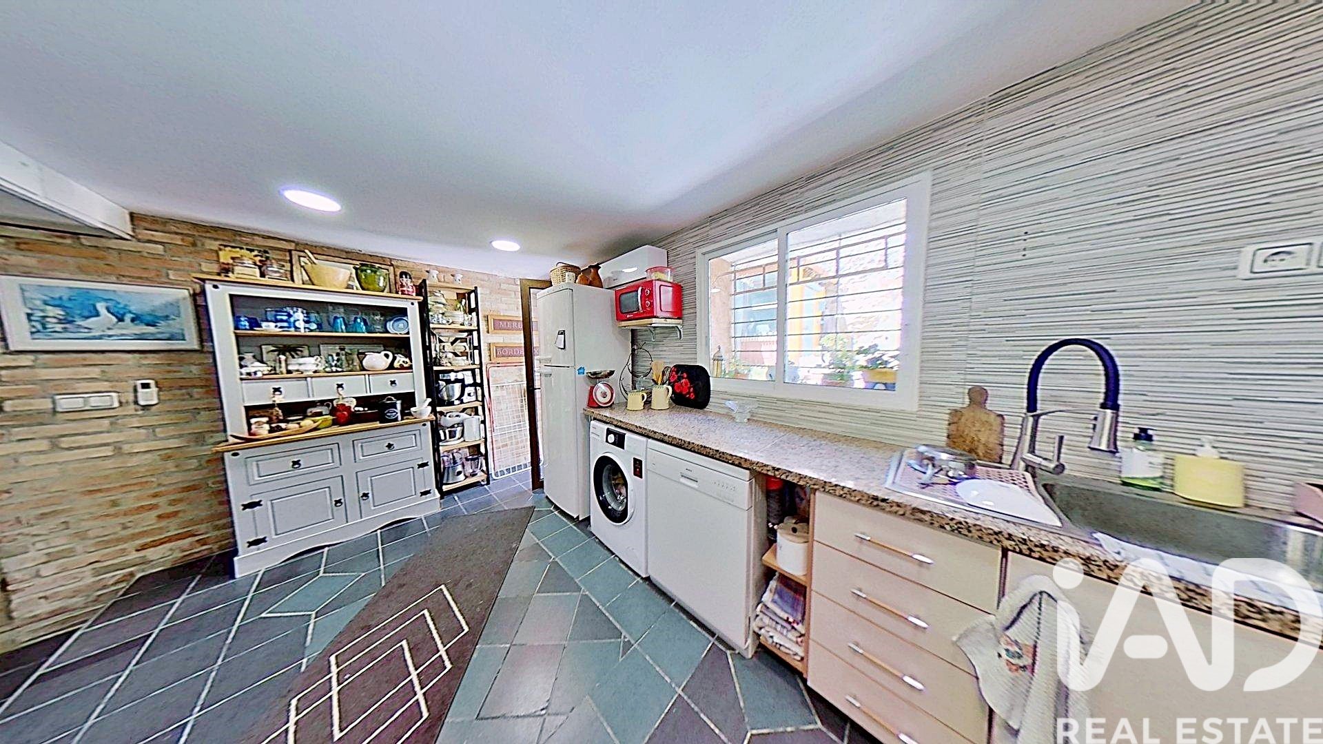 Townhouse in Sax, Alicante, Spain 4 bedrooms, 158.4 sq.m. No. 184667