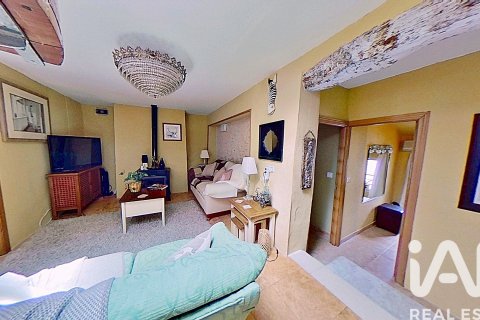 Townhouse for sale in Sax, Alicante, Spain 4 bedrooms, 158.4 sq.m. No. 184667 - photo 14