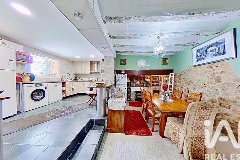Townhouse for sale in Sax, Alicante, Spain 4 bedrooms, 158.4 sq.m. No. 184667 - photo 6