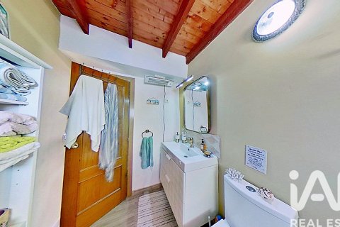 Townhouse for sale in Sax, Alicante, Spain 4 bedrooms, 158.4 sq.m. No. 184667 - photo 16