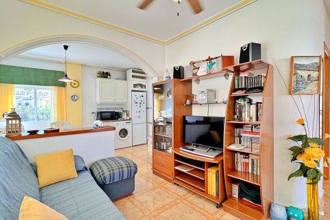 Продажа квартиры Ла Зения, Аликанте, Испания 2 спальни, 64м2 №134776 - фото 8
