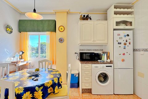 Продажа квартиры Ла Зения, Аликанте, Испания 2 спальни, 64м2 №134776 - фото 11