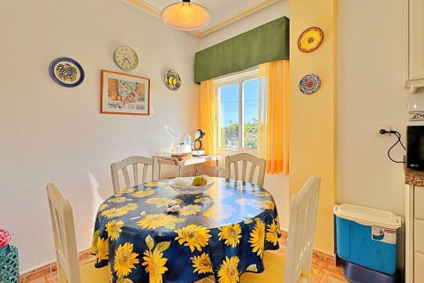 Продажа квартиры Ла Зения, Аликанте, Испания 2 спальни, 64м2 №134776 - фото 10