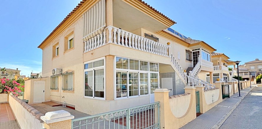 Квартира Ла Зения, Аликанте, Испания 2 спальни, 64м2 №134776