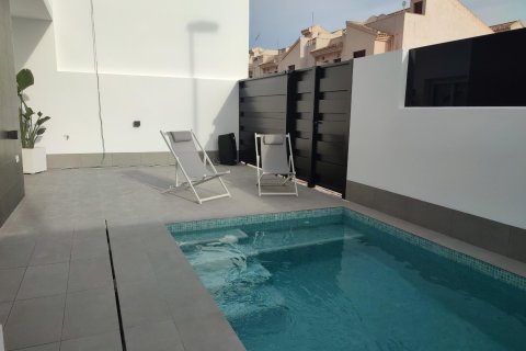 Продажа виллы Торре-Пачеко, Мурсия, Испания 3 спальни, 96м2 №134777 - фото 3