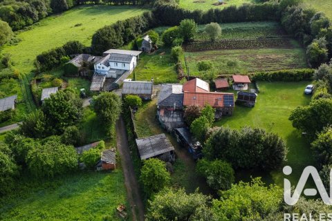 House for sale in Moeche, A Coruna, Spain 3 bedrooms, 136 sq.m. No. 184774 - photo 4