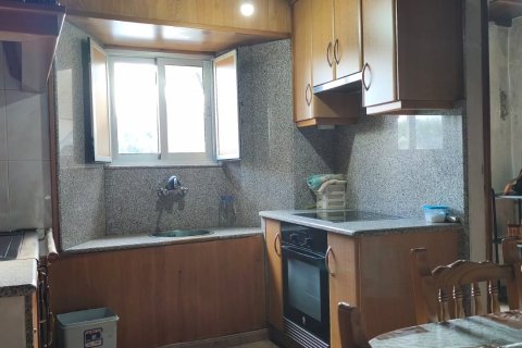 House for sale in Moeche, A Coruna, Spain 3 bedrooms, 136 sq.m. No. 184774 - photo 17