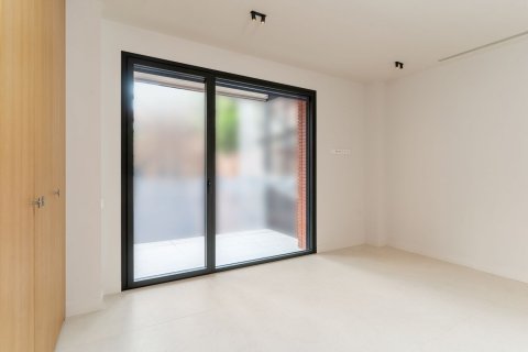 Apartment for sale in Barcelona, Spain 4 bedrooms, 201 sq.m. No. 160991 - photo 21