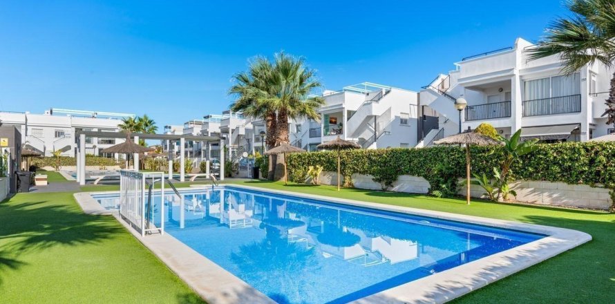 Bungalow Torrevieja, Alicante, Espagne 3 chambres, 90 m2 No. 137983