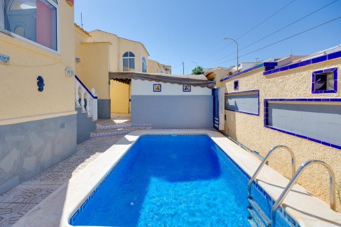 Villa en venta La Marina, Alicante, España 3 dormitorios, 114 m2 No. 137982 - foto 15
