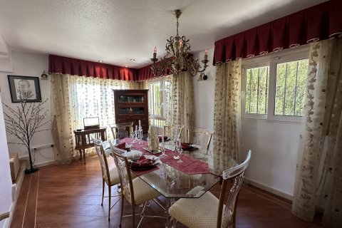 Huvila myytävänä Alicante, Espanja, 5 makuuhuonetta, 214 m2 No. 137978 - kuva 15