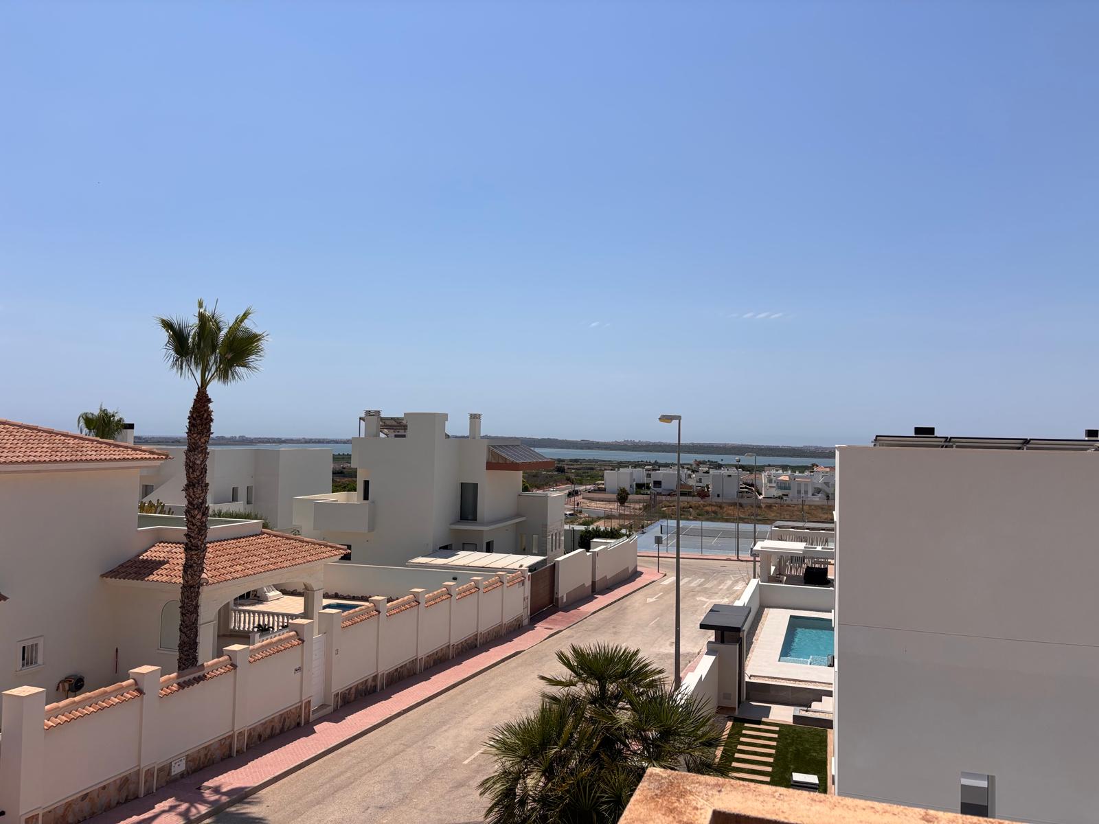 Villa à Ciudad Quesada, Alicante, Espagne 4 chambres, 175 m2 No. 137978