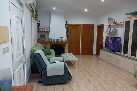 Townhouse for sale Cox, Alicante, Spain 4 bedrooms, 300 sq.m. No. 137981 - photo 7