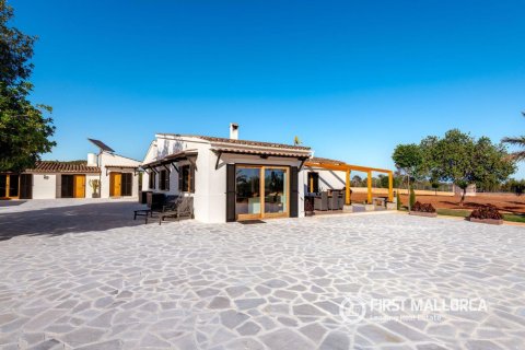 Finca zum Verkauf in Llucmajor, Mallorca, Spanien 4 Schlafzimmer, 190 m2 Nr. 179414 - Foto 3