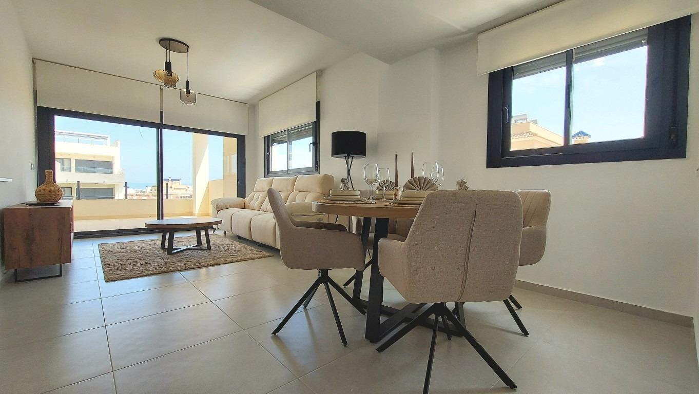 Dzīvoklis San Miguel de Salinas, Alicante, Spānijā 3 istabas, 118 m2 Nr. 137149