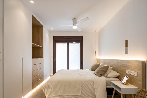 Bungalow zum Verkauf in Pilar de la Horadada, Alicante, Spanien 2 Schlafzimmer, 80 m2 Nr. 142351 - Foto 12