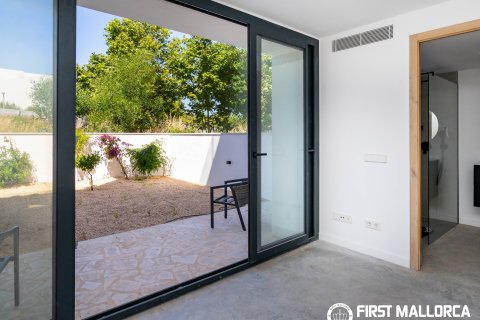 Kaupunkipientalo myytävänä Portocolom, Mallorca, Espanja, 3 makuuhuonetta, 230 m2 No. 168905 - kuva 5
