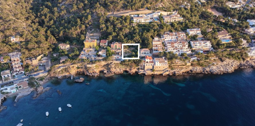 Land plot in Port D'andratx, Mallorca, Spain 4 bedrooms, 616 sq.m. No. 168903