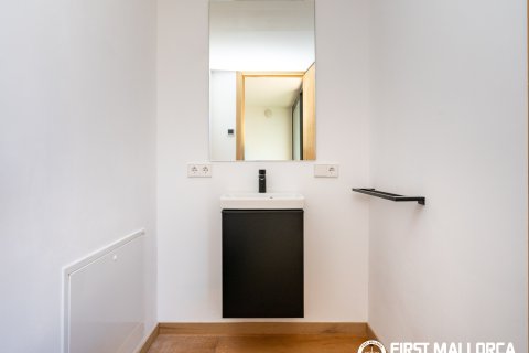Kaupunkipientalo myytävänä Portocolom, Mallorca, Espanja, 3 makuuhuonetta, 230 m2 No. 168906 - kuva 11