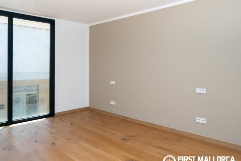 Kaupunkipientalo myytävänä Portocolom, Mallorca, Espanja, 3 makuuhuonetta, 230 m2 No. 168906 - kuva 12