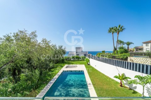 Villa i Benalmadena, Malaga, Spanien 5 sovrum, 527 kvm. Nr. 157832