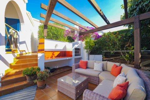Villa for sale in Mahon, Menorca, Spain 3 bedrooms, 136 sq.m. No. 167783 - photo 13