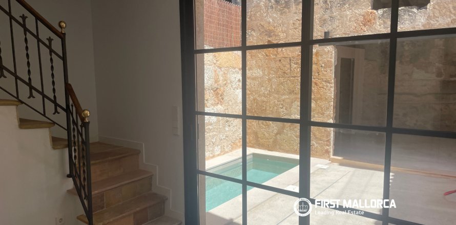 Villa in Sineu, Mallorca, Spain 3 bedrooms, 184 sq.m. No. 167786