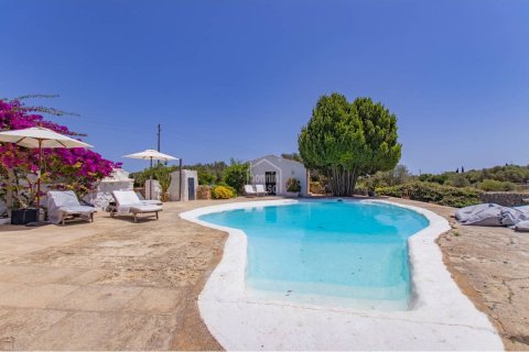 Hus till salu i Sant Lluis, Menorca, Spanien 5 sovrum, 335 kvm. Nr. 194822 - foto 6