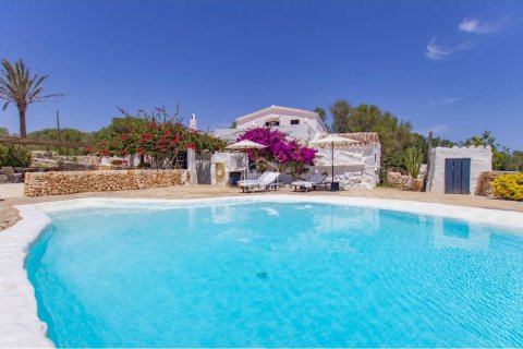 Hus till salu i Sant Lluis, Menorca, Spanien 5 sovrum, 335 kvm. Nr. 194822 - foto 5