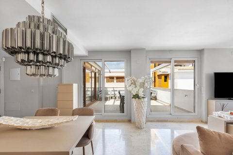 Apartment à vendre à Punta Prima, Alicante, Espagne, 3 chambres, 73 m2 No. 194818 - photo 9