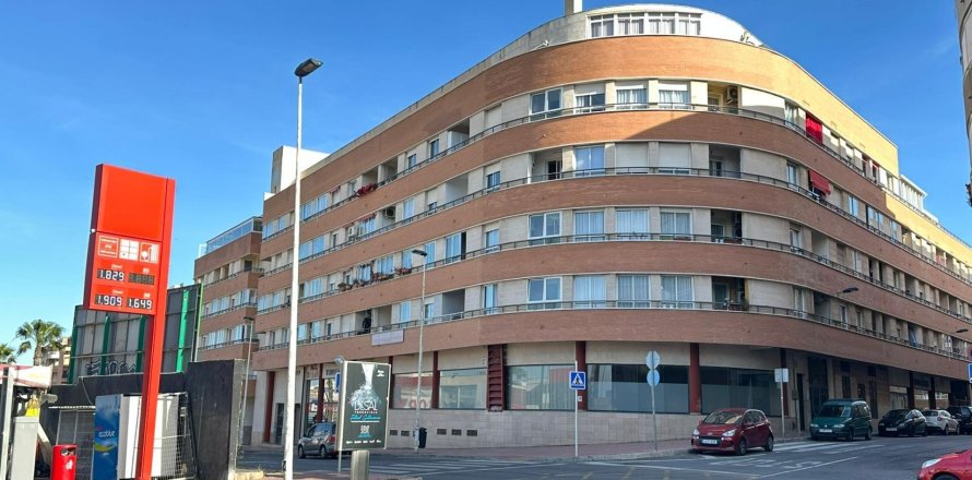 Wohnung in Torrevieja, Alicante, Spanien 2 Schlafzimmer, 70 m2 Nr. 184318